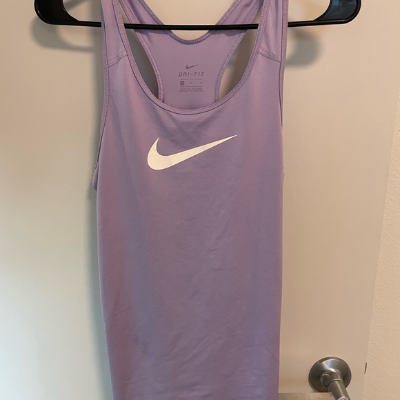 Nike dri fit tank top - Picture 1 of 3